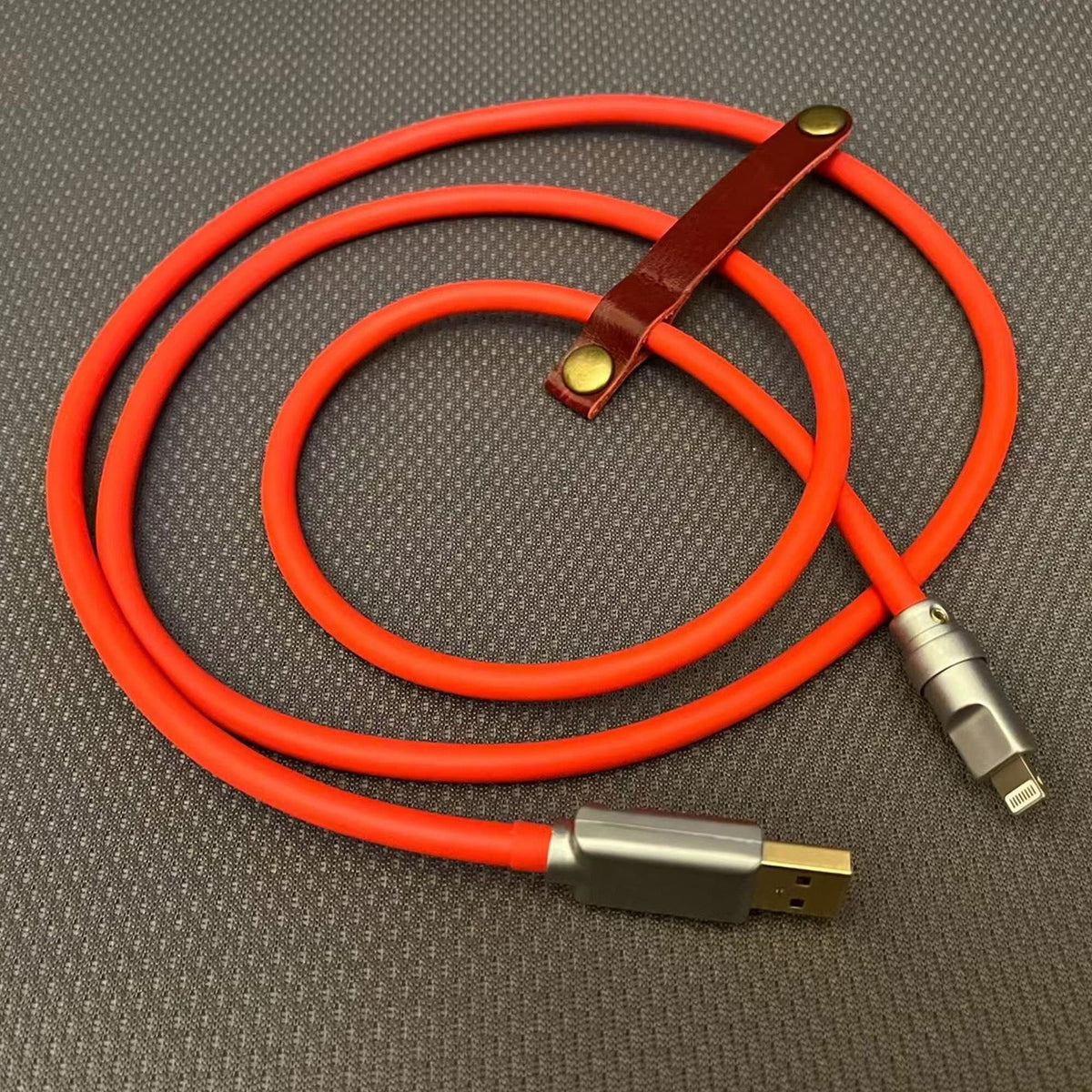 Customized Silicone USB C Mini USB Lightning Cables Keyboard Phone Charge Cords