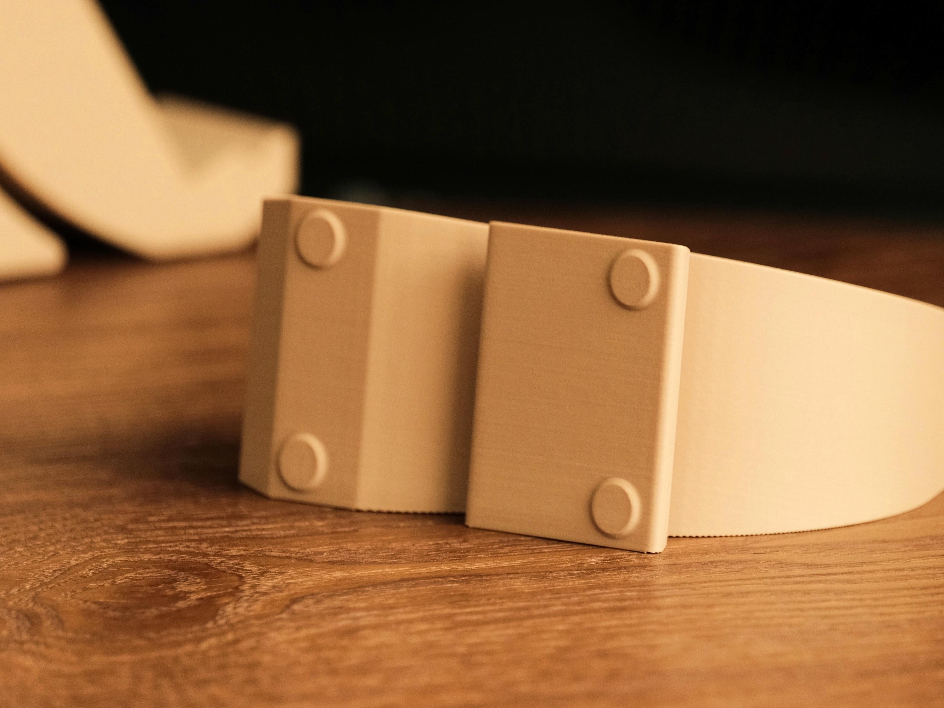 Little Bird Phone Stand Ethereal Edition, 3D Printed Natural Wood Line Art Home Decor